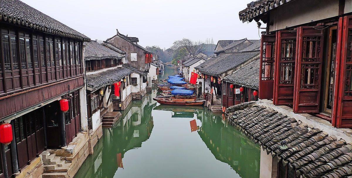 踢脚线取暖不小心印上图案怎么处理？